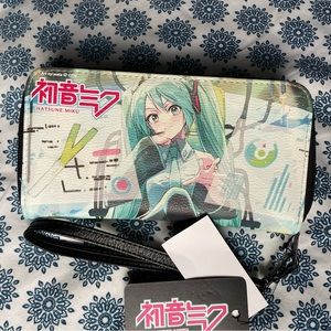 NWT Hatsune Miku Wallet